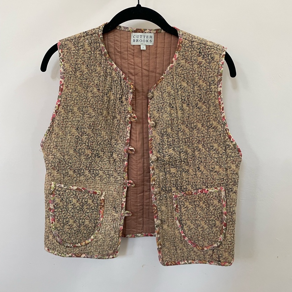 Women's Quilted Vest - Brown and Pink